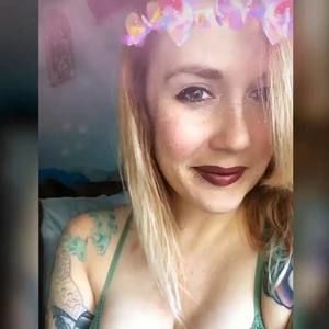 Meet your Posher, Lacey